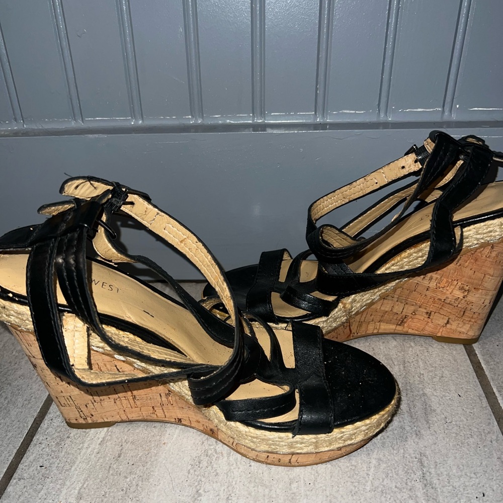Nine West Black and Tan Wedge Sandals
